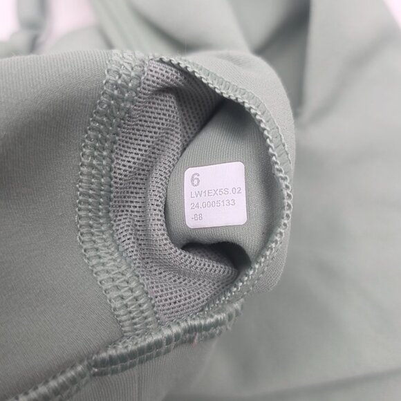 Lululemon Align Cropped Cami Tank Top Women’s Sz 6 Light Green - Picture 4 of 4